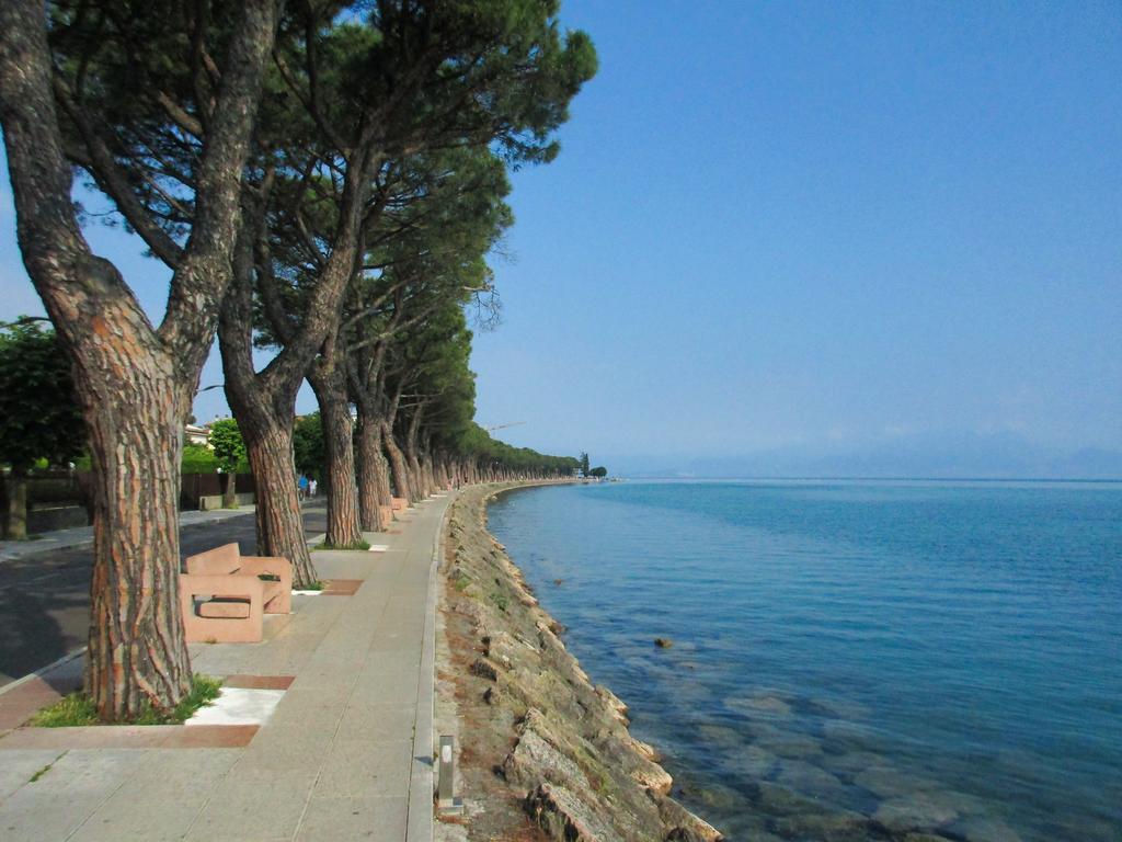 La Forgia Apartment Peschiera del Garda Eksteriør billede